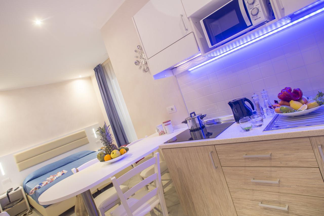 White Suite & Apartments Bellaria-Igea Marina Exterior foto