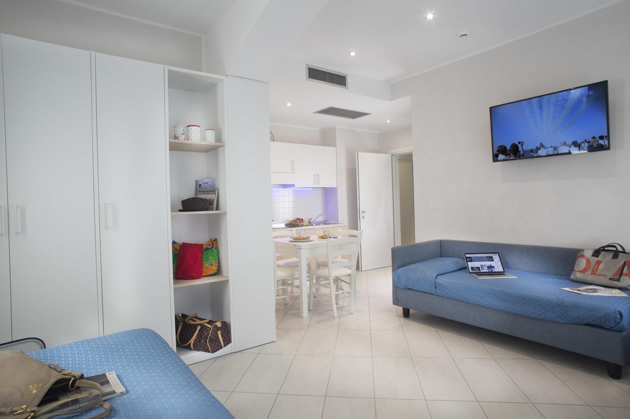 White Suite & Apartments Bellaria-Igea Marina Exterior foto