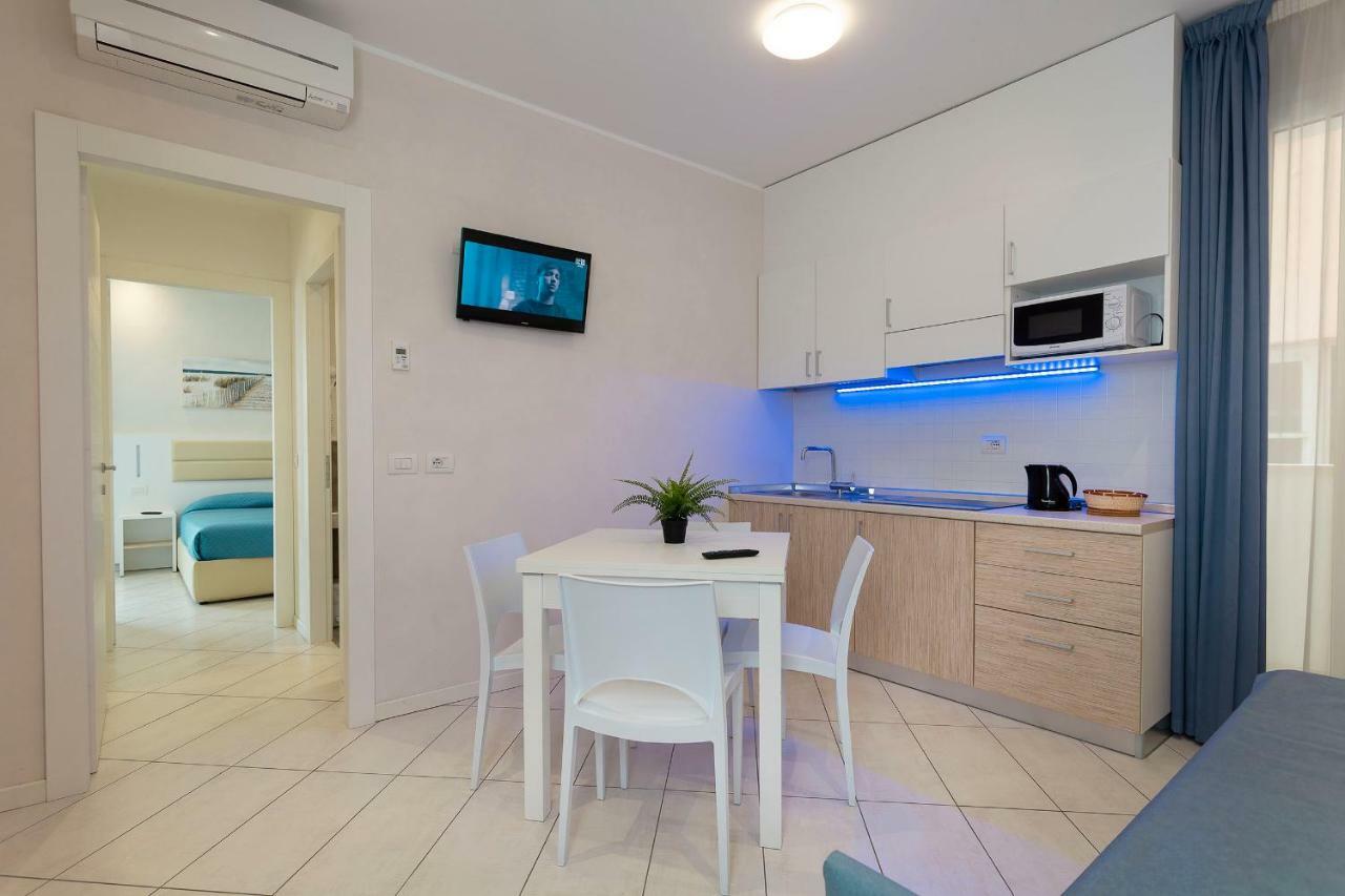 White Suite & Apartments Bellaria-Igea Marina Exterior foto