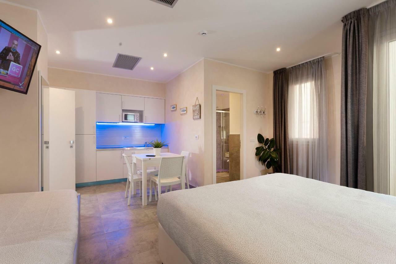 White Suite & Apartments Bellaria-Igea Marina Exterior foto